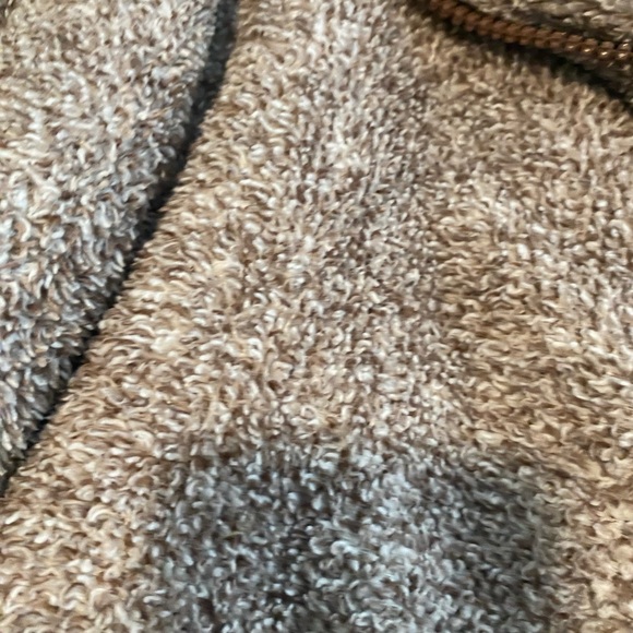 Sherpa Quarter Zip - Picture 2 of 2